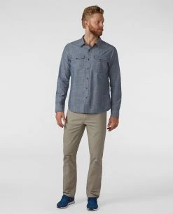 Stio Men's Ashton Chambray Shirt - Past Season -Stio Shop Online M Ashton Chambray Shirt Medium Chambray 5 a844fe62 c527 4e12 befd 7099d2105187