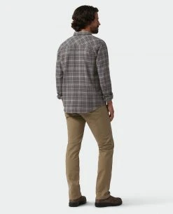 Stio Men's Miter Lightweight Flannel Shirt -Stio Shop Online M Miter Lightweight Flannel Shirt Basalt Plaid 4