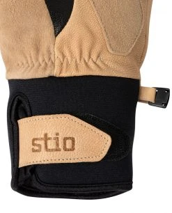 Stio Hardscrabble Insulated Mitt -Stio Shop Online Unisex Hardscrabble Insulated Mitt Rodeo Dust Detail Cuff
