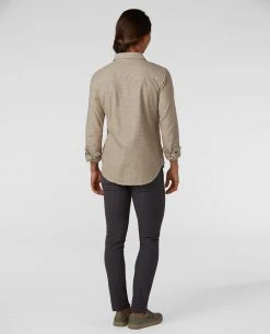 Stio Women's Ashton Chambray Shirt - Past Season 32 Stio Women's Ashton Chambray Shirt - Past Season -Stio Shop Online W Ashton Chambray Shirt Rodeo Dust 4 5a229875 64f6 4c24 b47e e42d296a1a5a