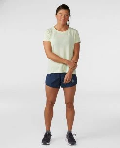 Stio Women's Divide Shift Shirt SS -Stio Shop Online W Divide Shift Shirt SS Honey Dew 3