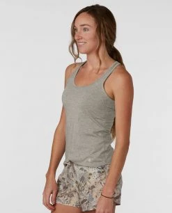 Stio Women's Divide Tank 34 Stio Women's Divide Tank -Stio Shop Online W Divide Tank Quiet Gray 1