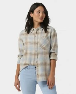 Stio Women's Dovetail Lightweight Flannel Shirt -Stio Shop Online W Dovetail Lightweight Flannel Shirt Bone White Plaid 3
