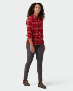 Stio Women's Dovetail Lightweight Flannel Shirt -Stio Shop Online W Dovetail Lightweight Flannel Shirt Pink Elation Plaid 4