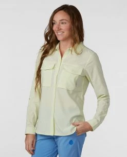 Stio Women's Eddy Guide Shirt LS 32 Stio Women's Eddy Guide Shirt LS -Stio Shop Online W Eddy Guide Shirt Honey Dew 1