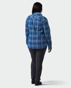 Stio Women's Hutkeeper Flannel Shirt 32 Stio Women's Hutkeeper Flannel Shirt -Stio Shop Online W Hutkeeper Flannel Shirt Mountain Shadow Plaid Alt 7