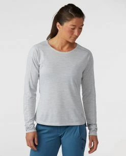 Stio Women's Icefloe Tech Tee LS 28 Stio Women's Icefloe Tech Tee LS -Stio Shop Online W Icefloe Tech LS Quiet Gray 1