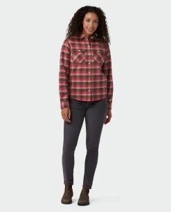 Stio Women's Willow Midweight Flannel Shirt -Stio Shop Online W Willow Midweight Flannel Shirt Backyard Berry Plaid 3