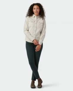 Stio Women's Willow Midweight Flannel Shirt -Stio Shop Online W Willow Midweight Flannel Shirt Bone White Heather 4